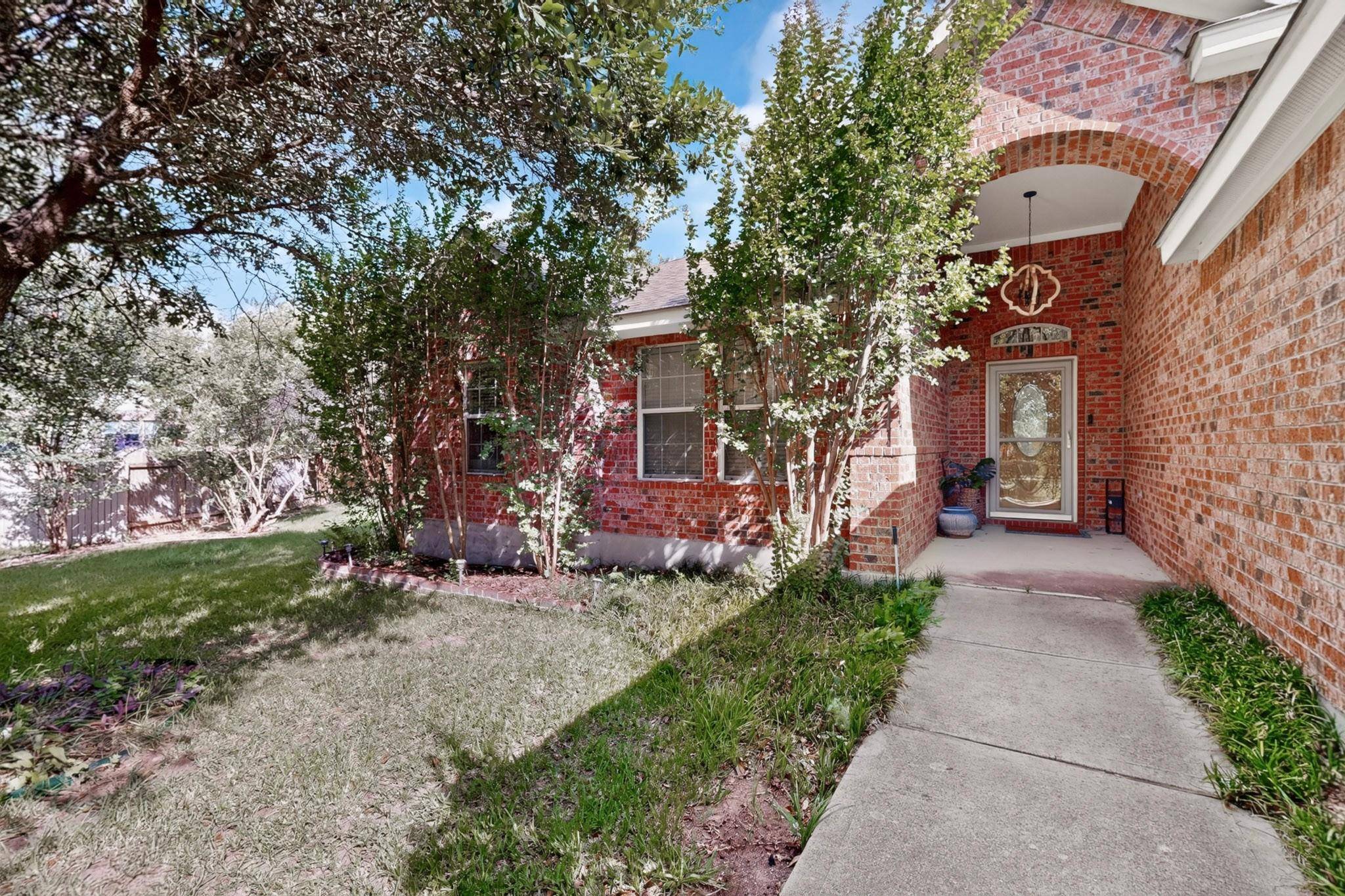 2400 White Stallion WAY, Leander, TX 78641