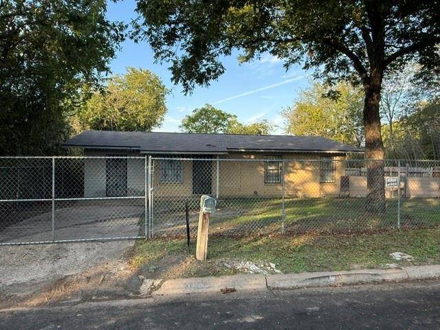 308 E Lola DR, Austin, TX 78753