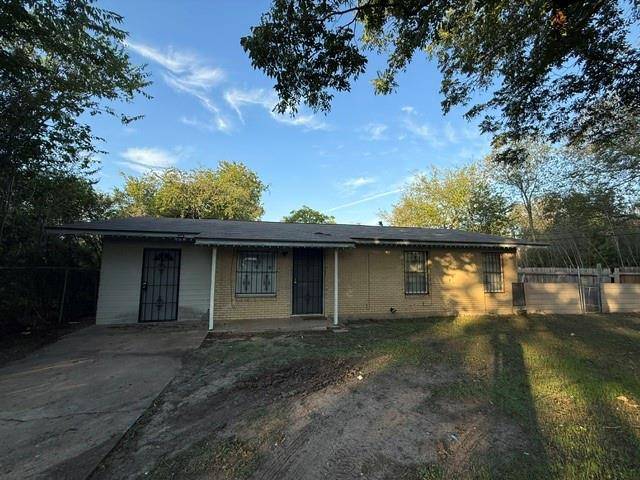308 E Lola DR, Austin, TX 78753