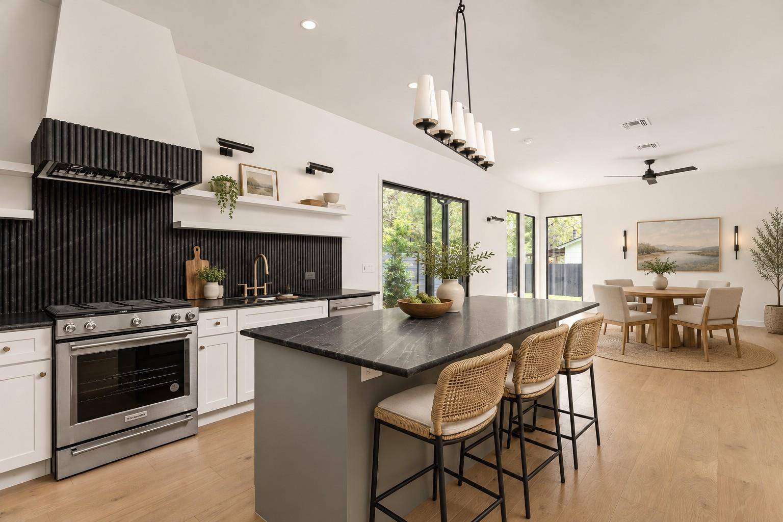 501 E 50th ST, Austin, TX 78751