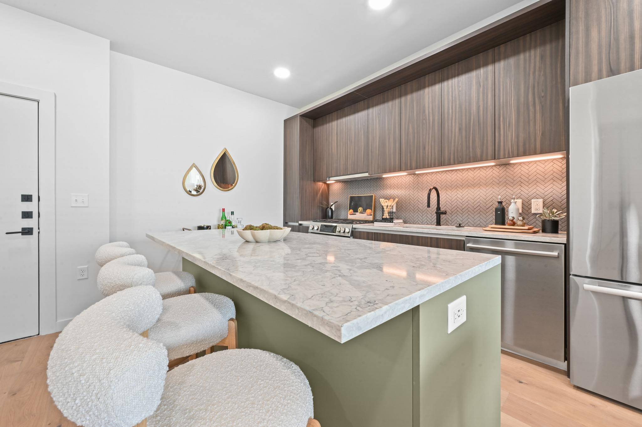2209 S 1st ST #209, Austin, TX 78704