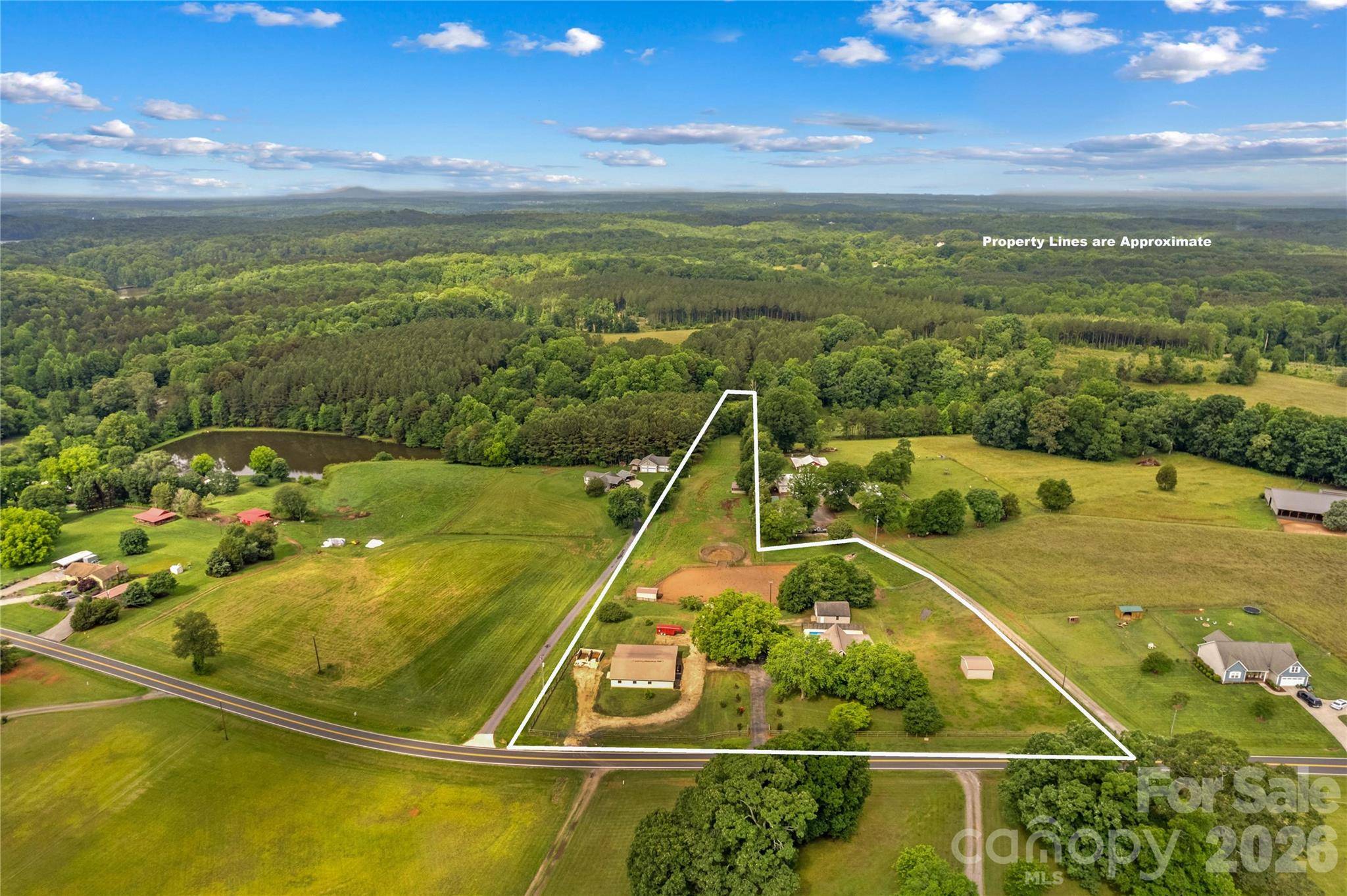 296 Hicks Creek RD, Troutman, NC 28166