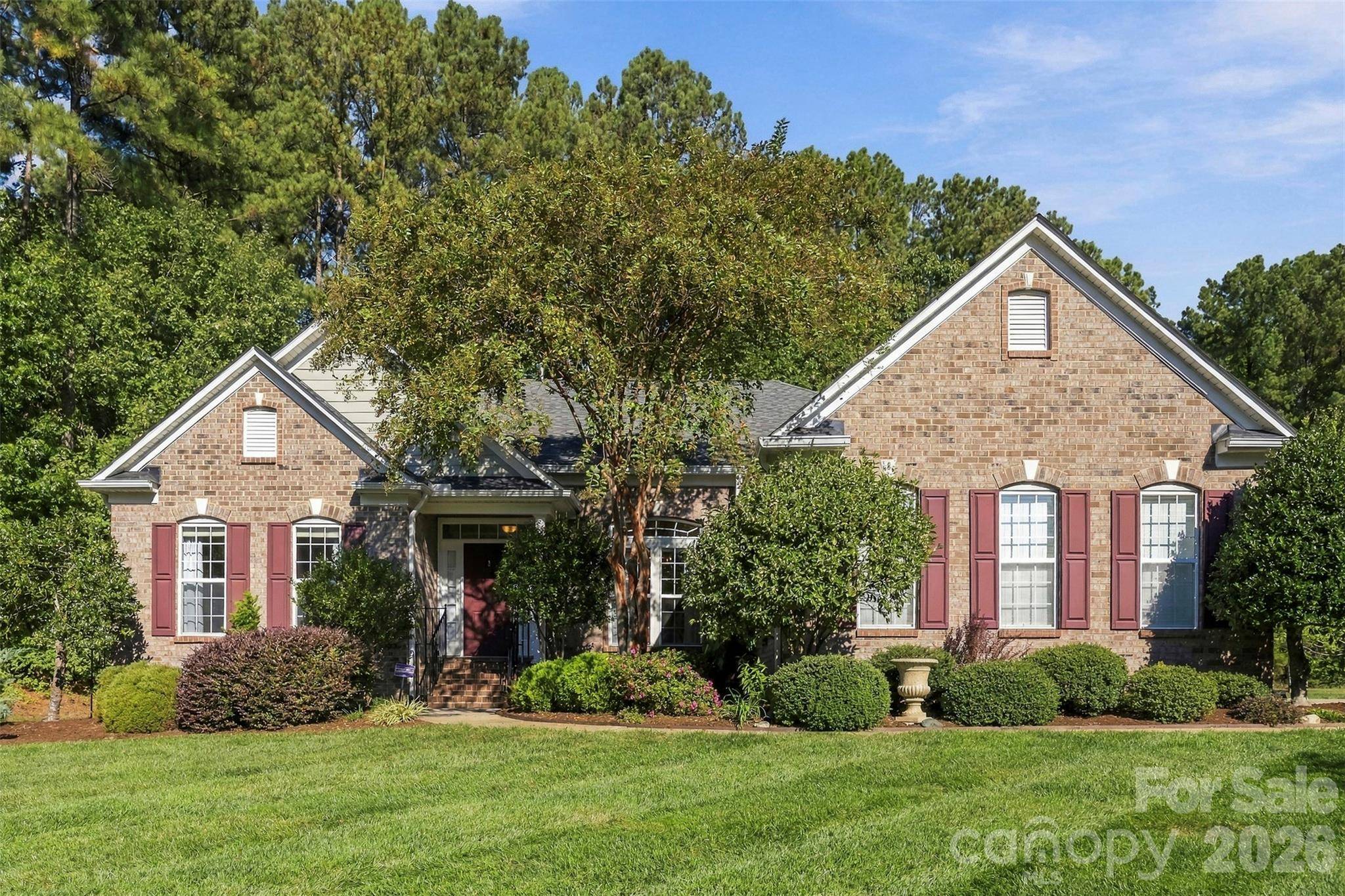 205 Woodward Ridge DR, Mount Holly, NC 28120