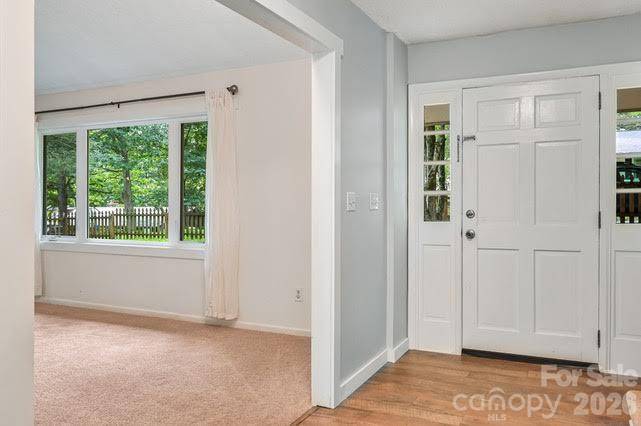 94 West Ridge RD, Mars Hill, NC 28754