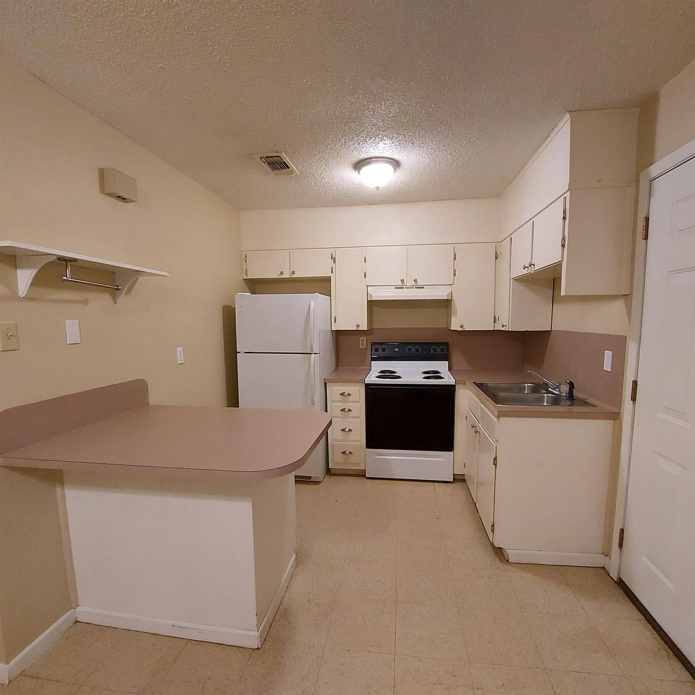 201 Southland, #2, Burnet, TX 78611