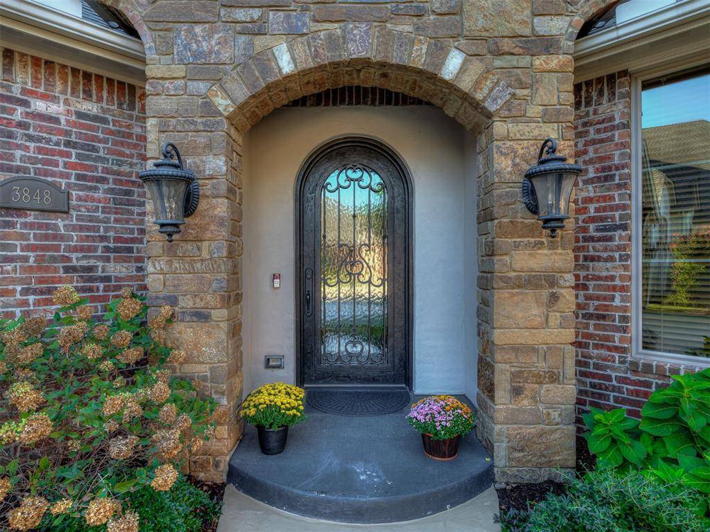 3848 Villas Creek CT, Edmond, OK 73003