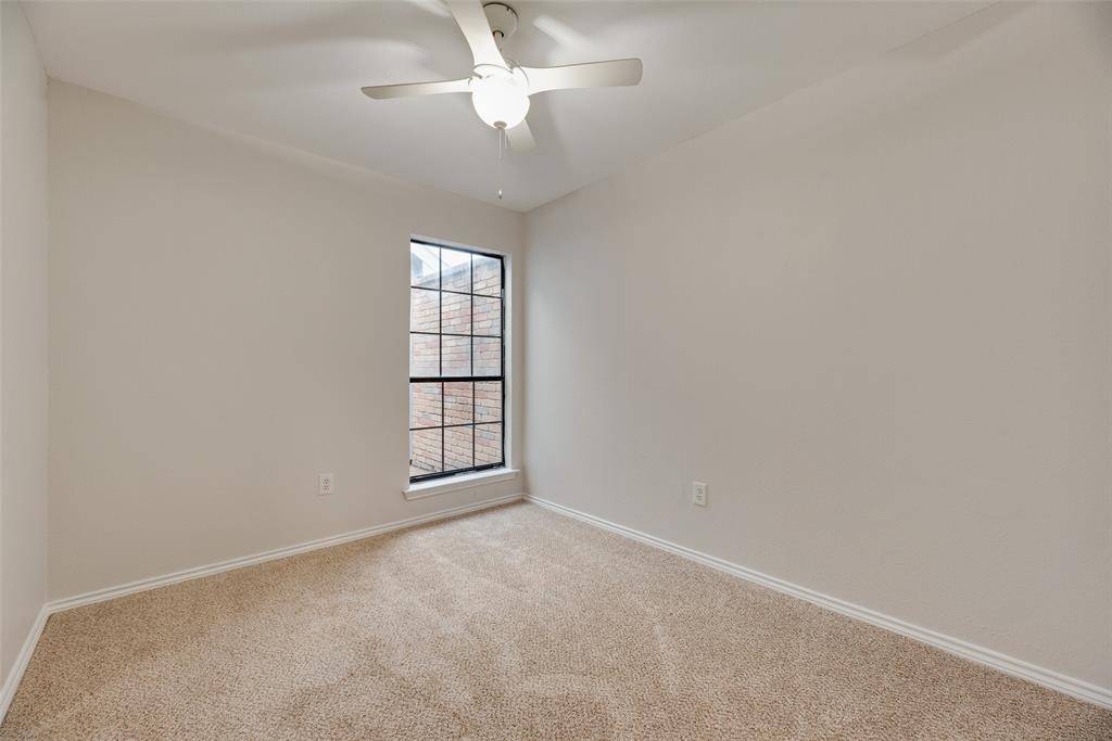 2525 W Oakdale Road, Irving, TX 75060