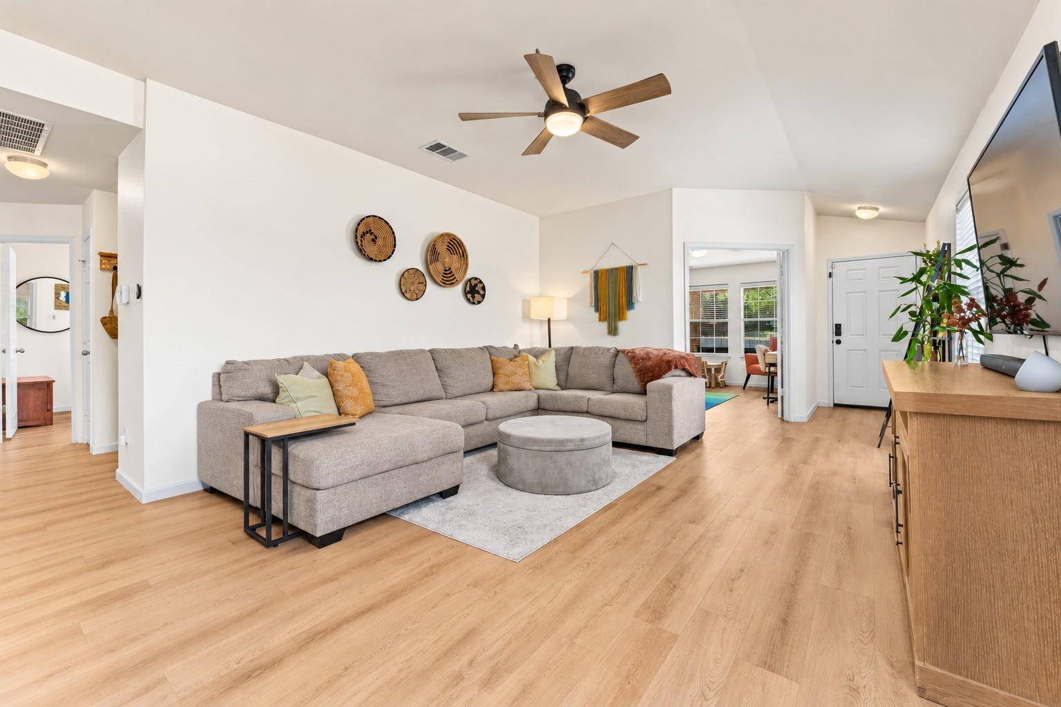 12021 Gaelic DR, Austin, TX 78754