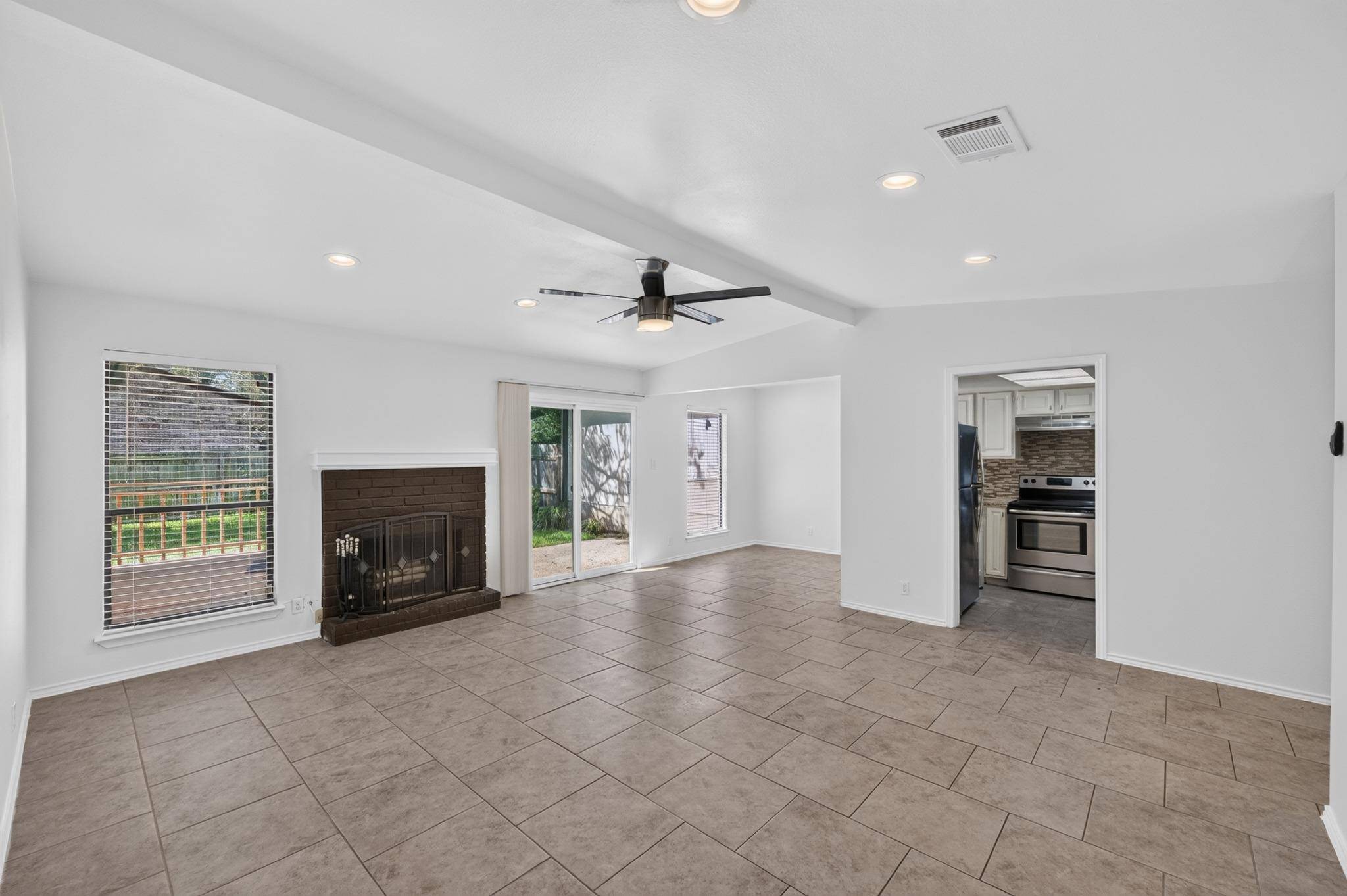 11805 Bell Ave #B, Austin, TX 78759
