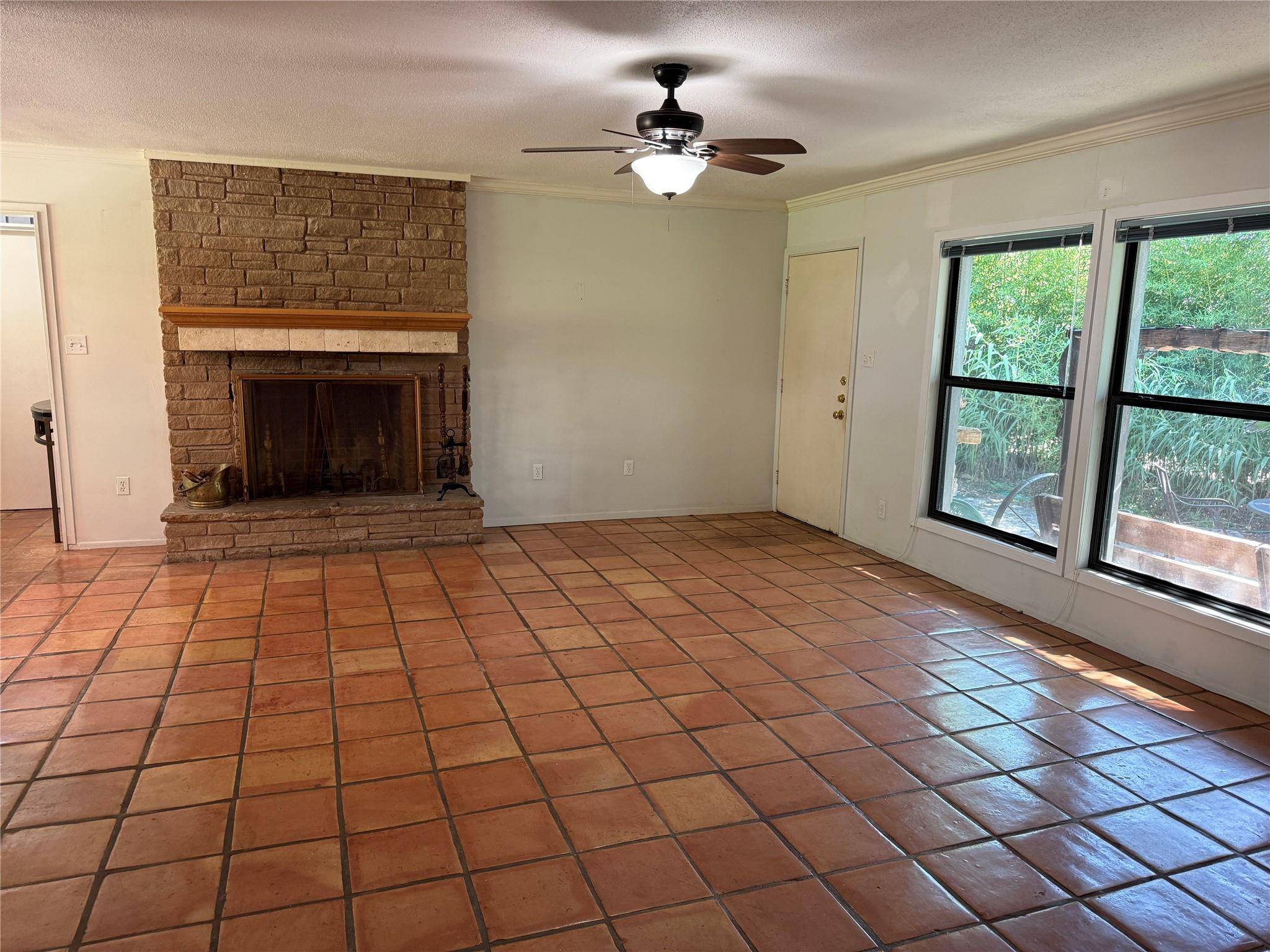 47 Presidio RD, Wimberley, TX 78676