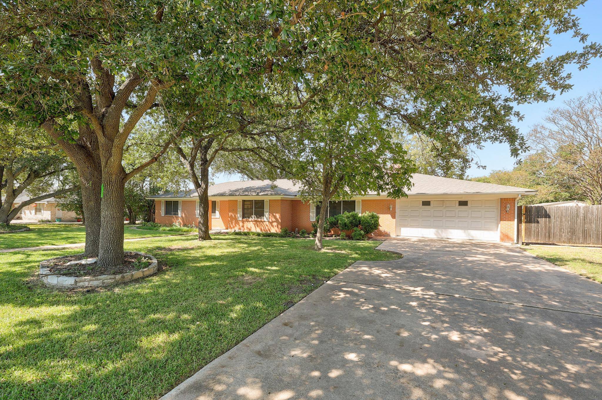 12504 Silver SPUR, Austin, TX 78727
