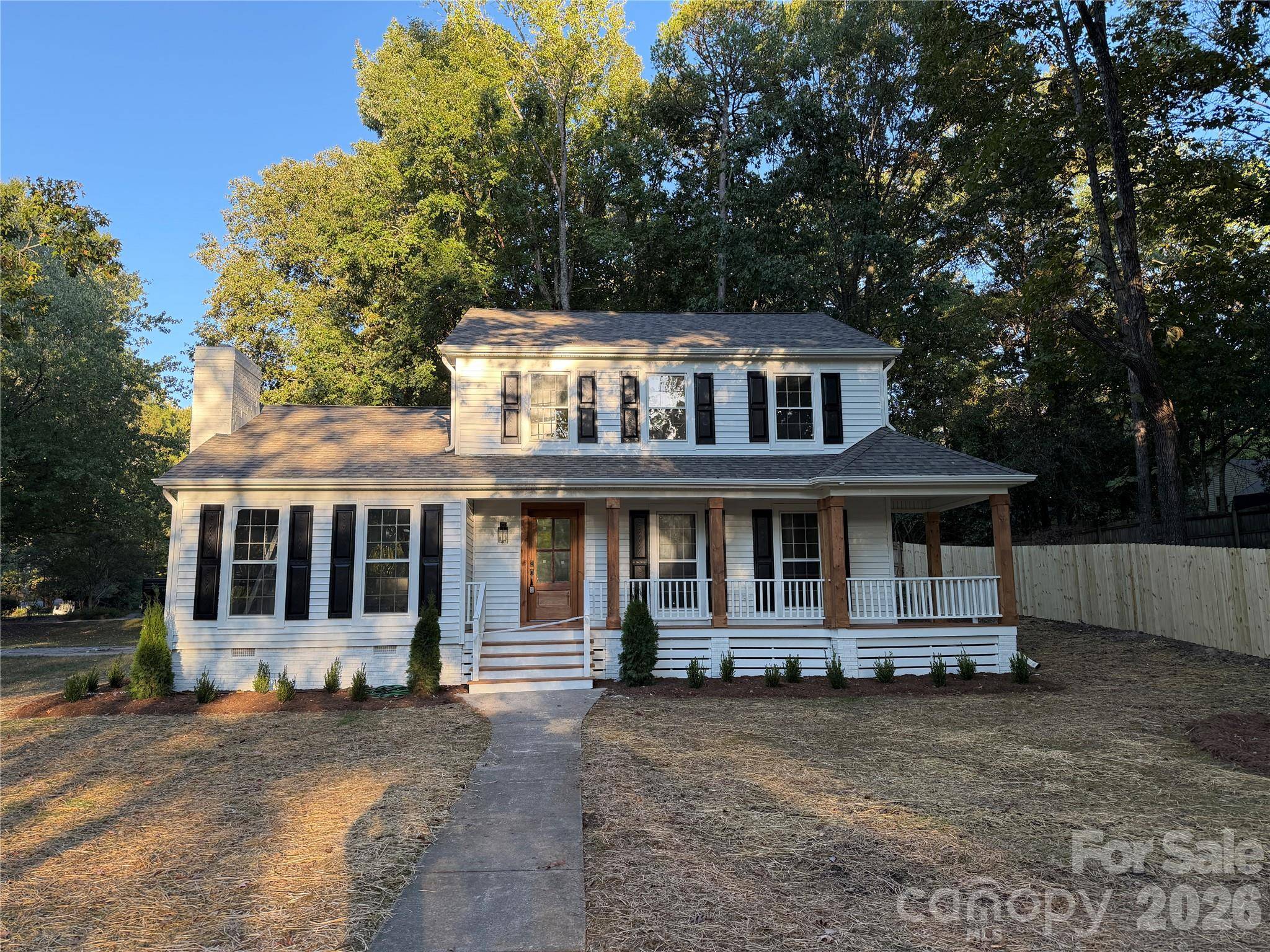 512 Morning Dale RD, Matthews, NC 28105