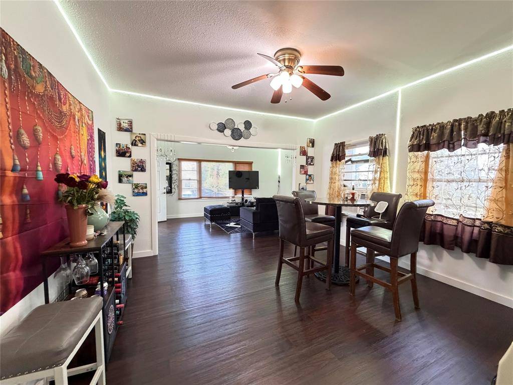 801 W Walker Street, Denison, TX 75020