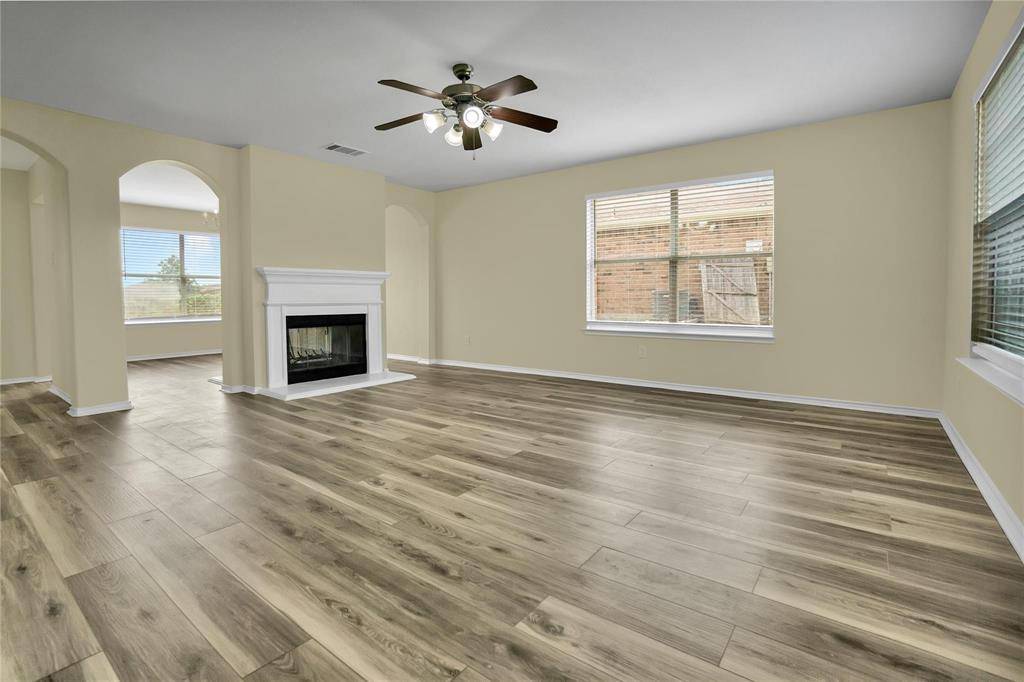 2009 Songbird Drive, Forney, TX 75126