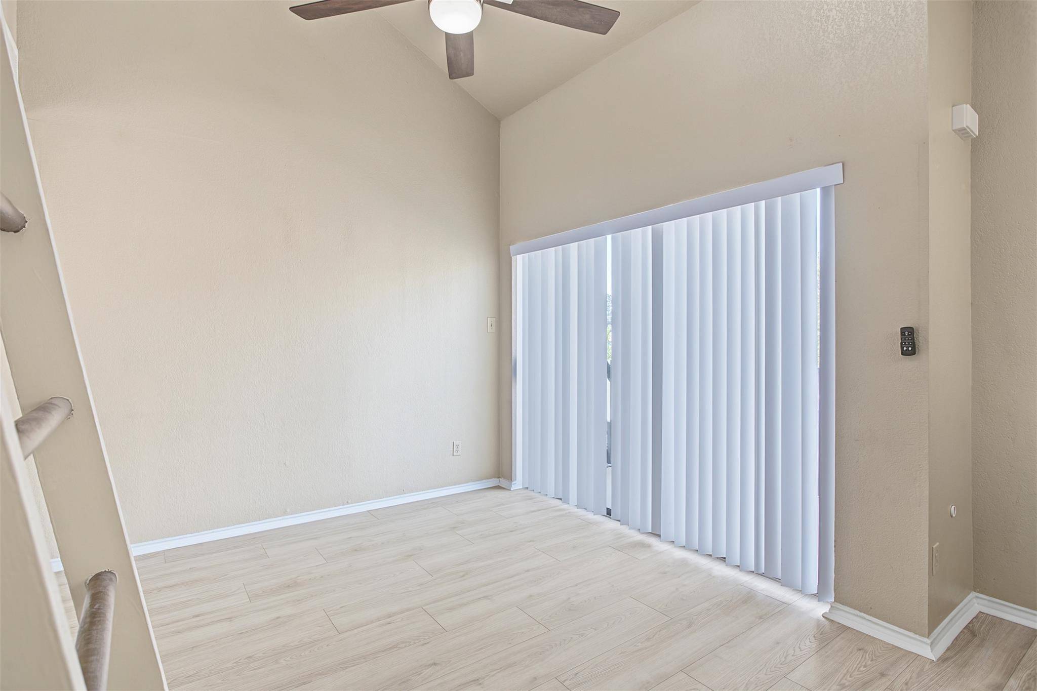 601 Nelray BLVD #17, Austin, TX 78751