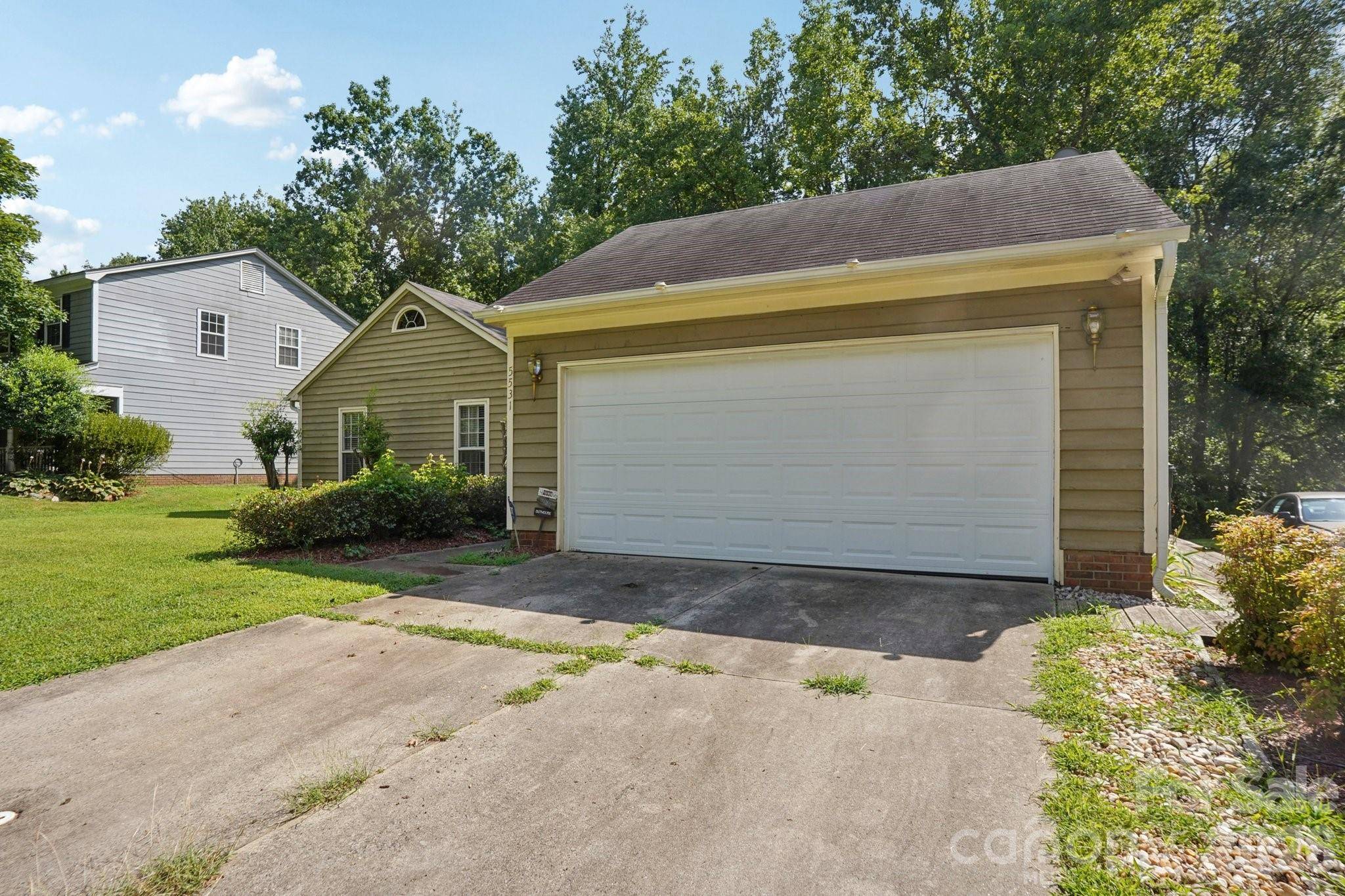 5531 Doverstone CT, Charlotte, NC 28208