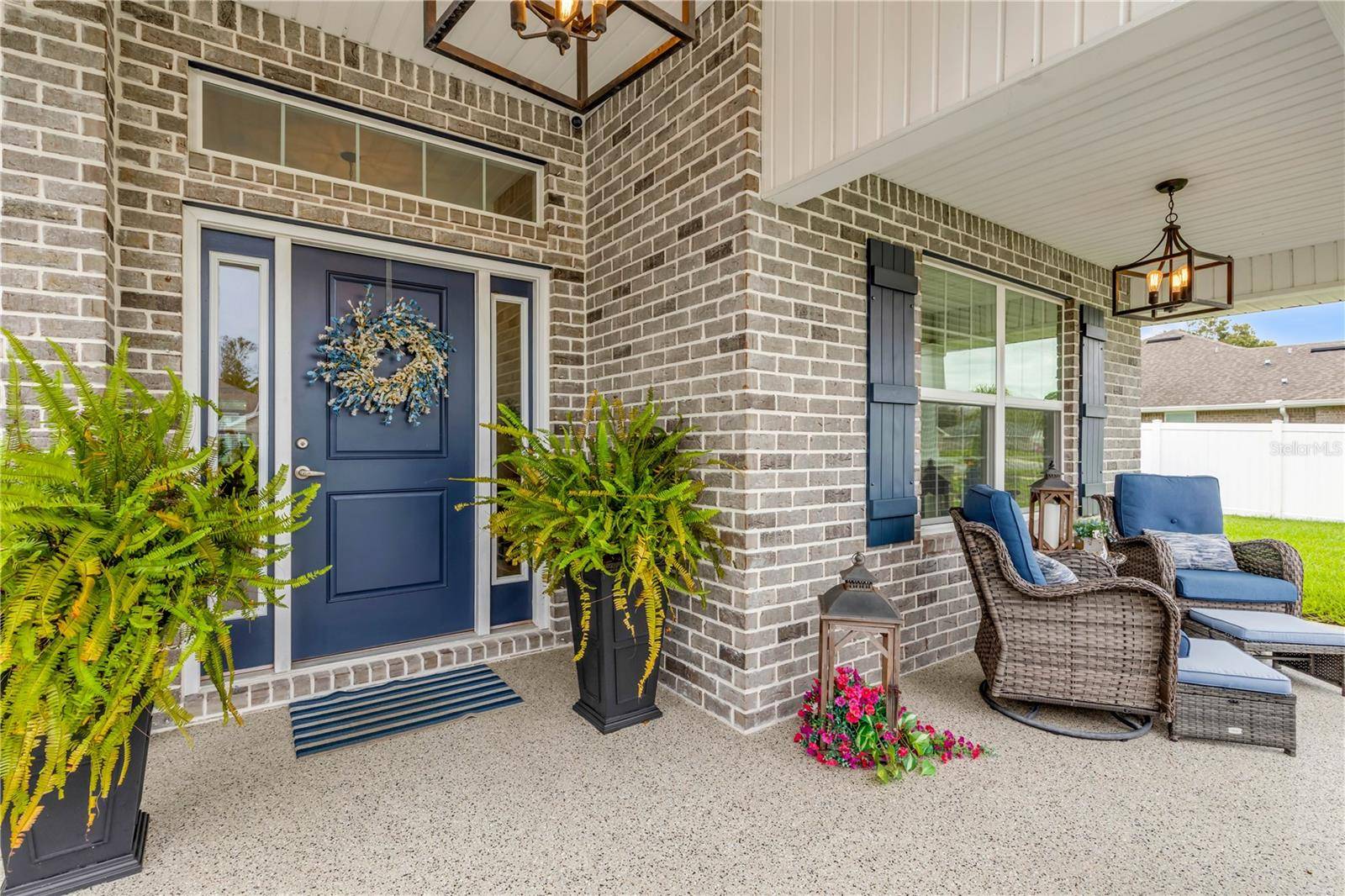 215 LAGOON MIST CT, Oak Hill, FL 32759