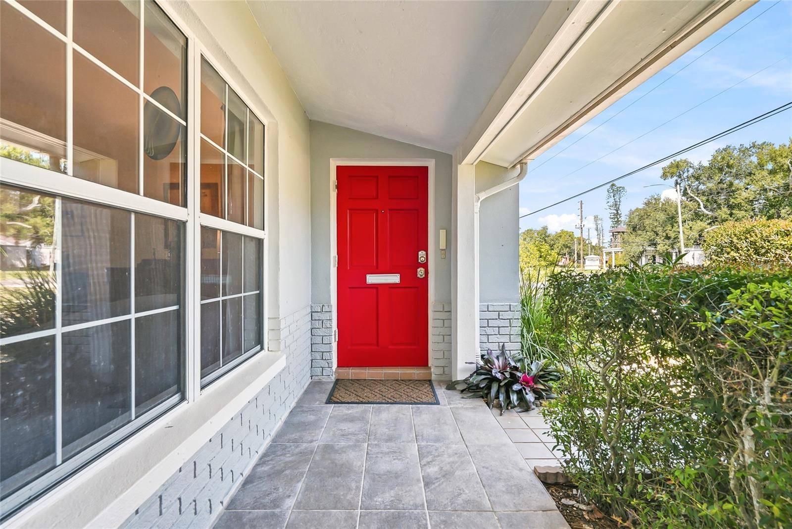 1890 62ND AVE S, St Petersburg, FL 33712