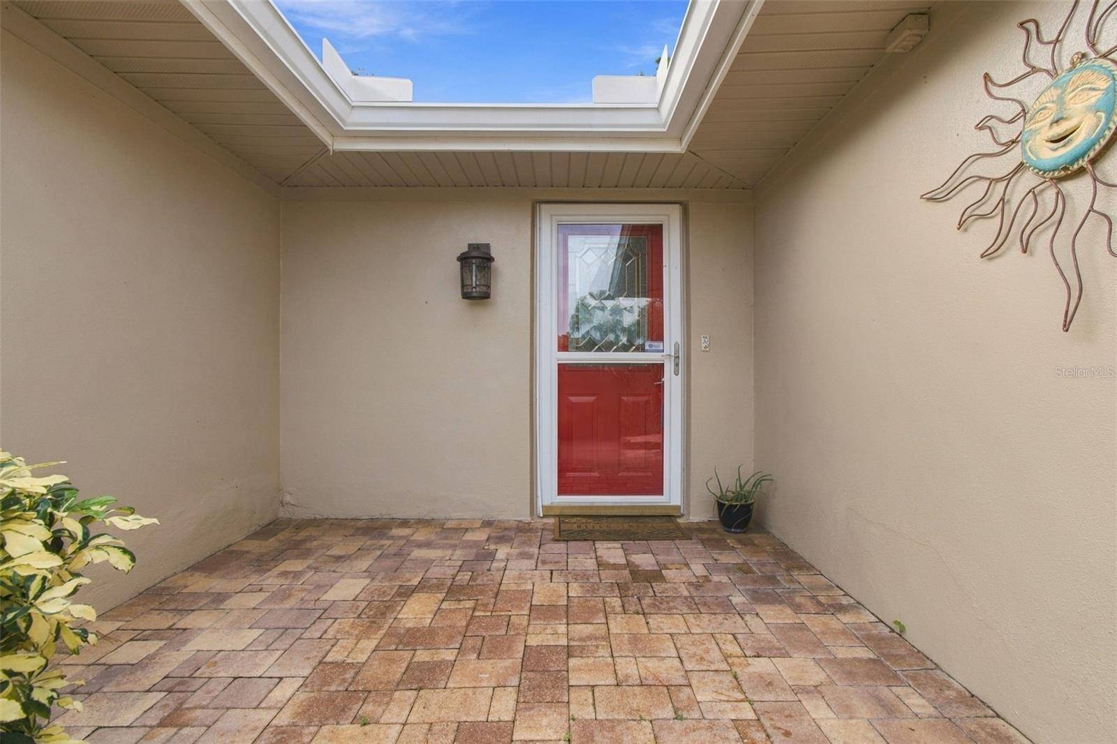 2254 HERON CIR, Clearwater, FL 33762