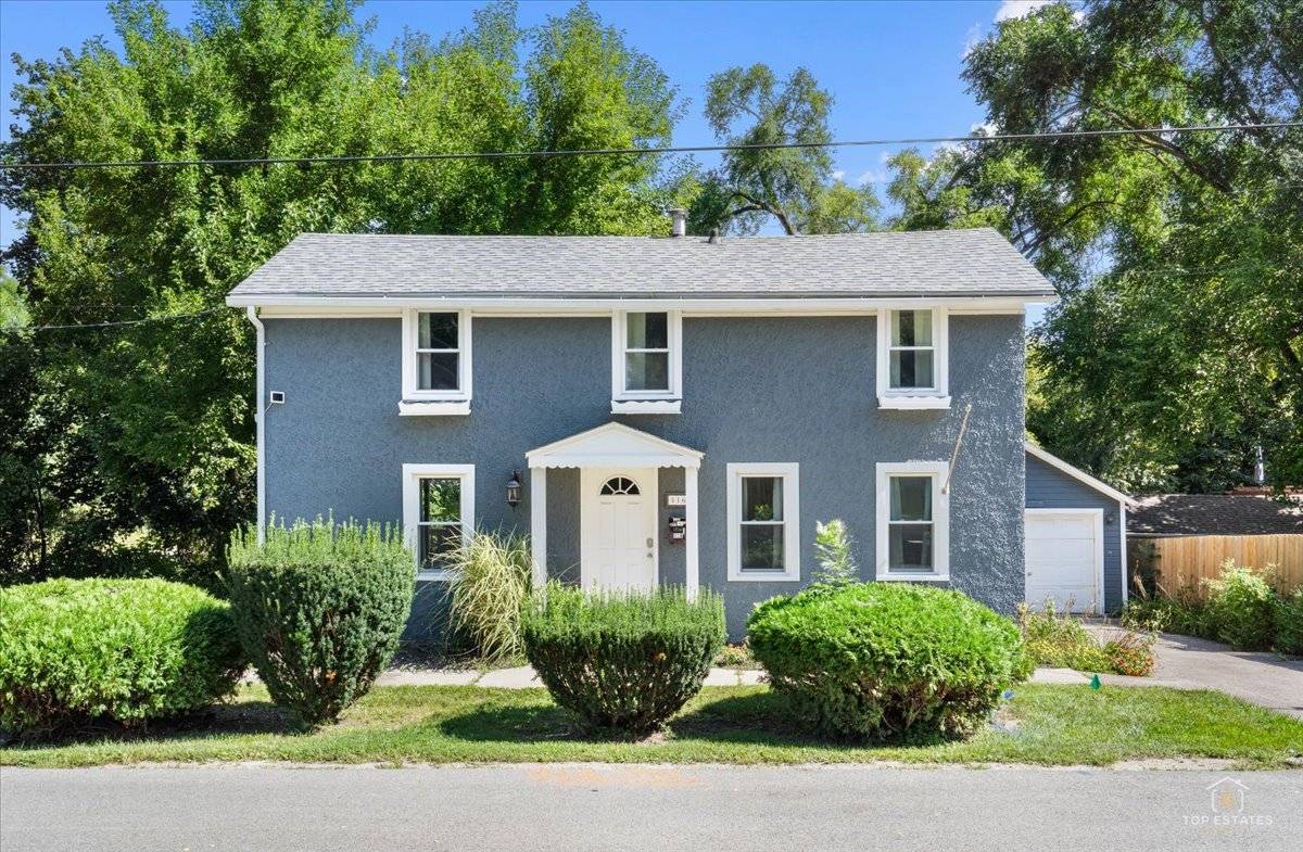 116 N 7th AVE, St. Charles, IL 60174