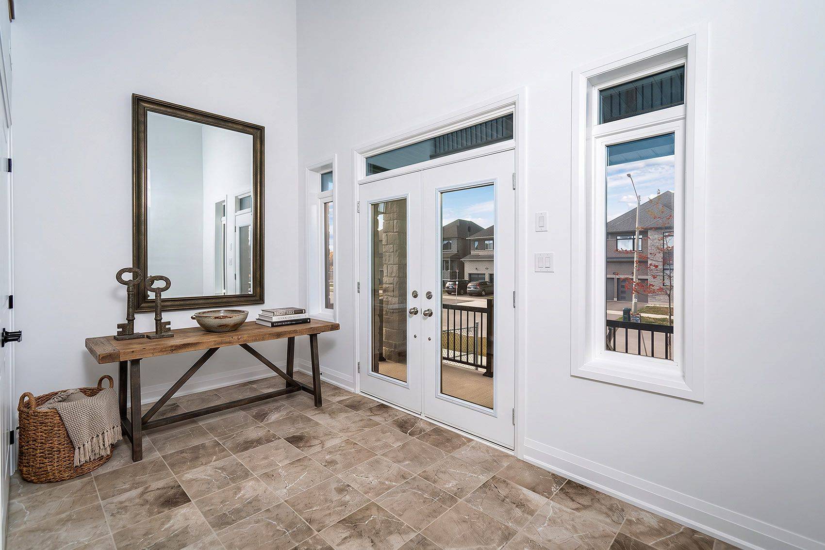 40 Lally TER, Barrie, ON L9J 0Y1