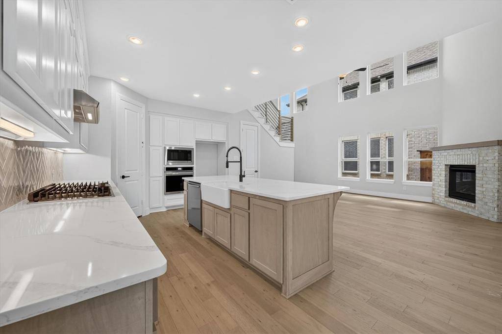 2709 Santa Monica Mews, Celina, TX 75009