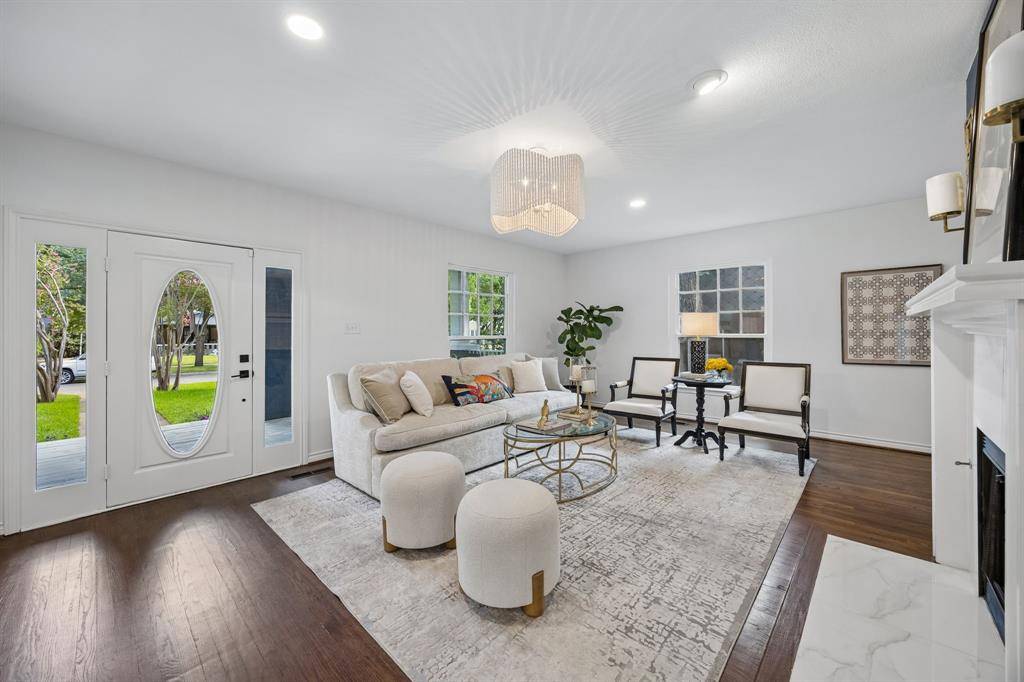 4915 Junius Street, Dallas, TX 75214