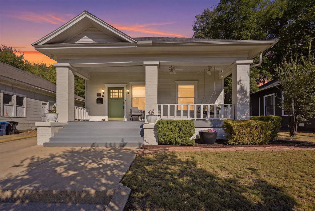 2227 College Avenue, Fort Worth, TX 76110