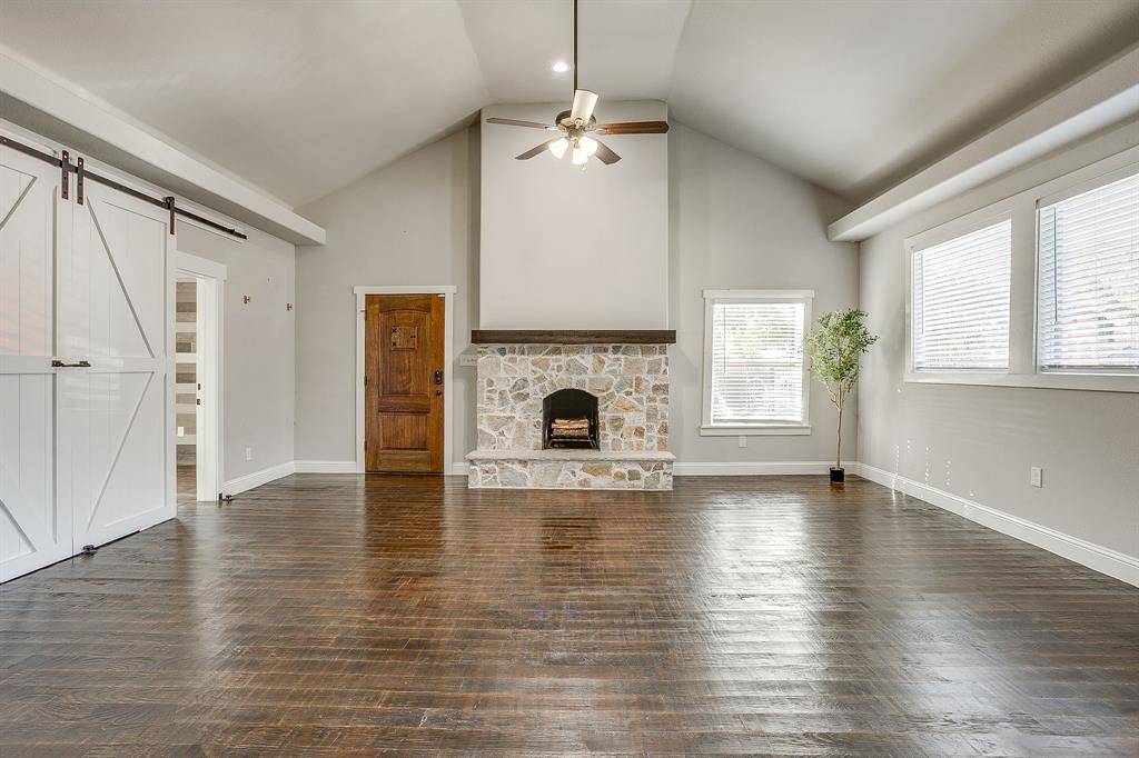 1729 S Adams Street, Fort Worth, TX 76110