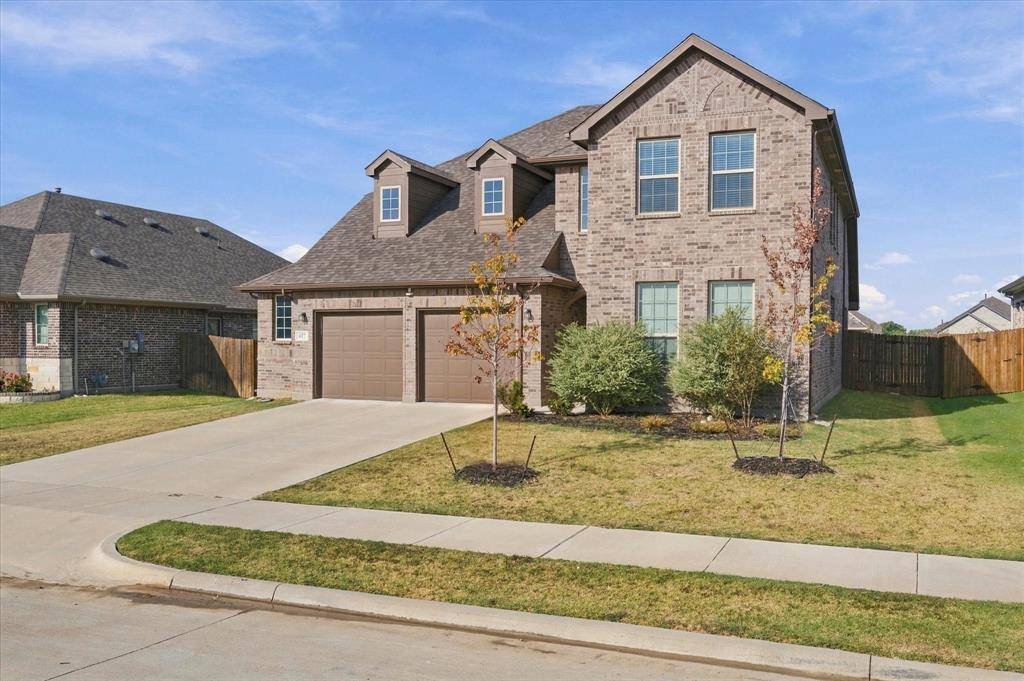 417 Burrow Drive, Waxahachie, TX 75167