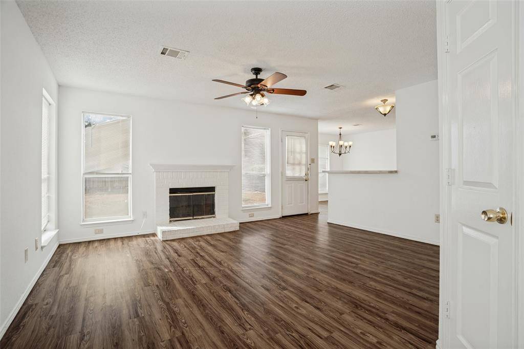 900 Sweetgum Creek, Plano, TX 75023