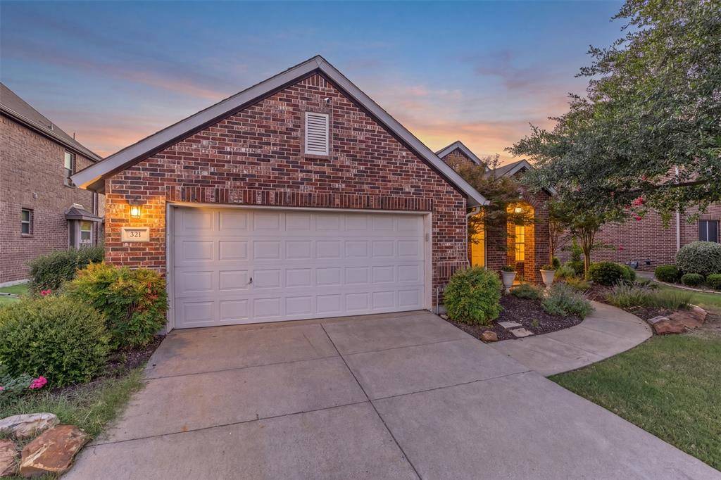 321 Deaton Drive, Fate, TX 75087