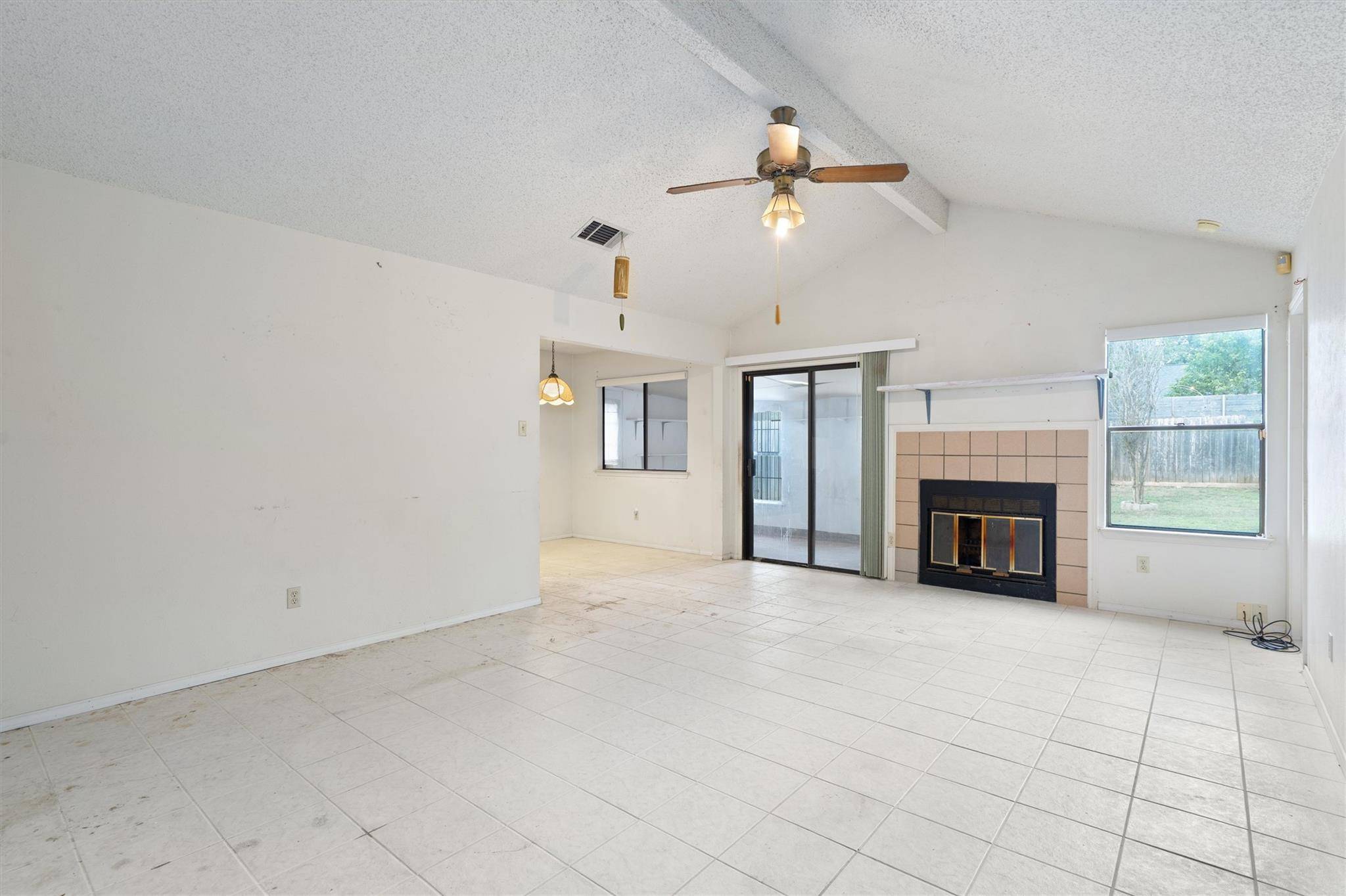 2614 Aylesbury LN, Austin, TX 78745