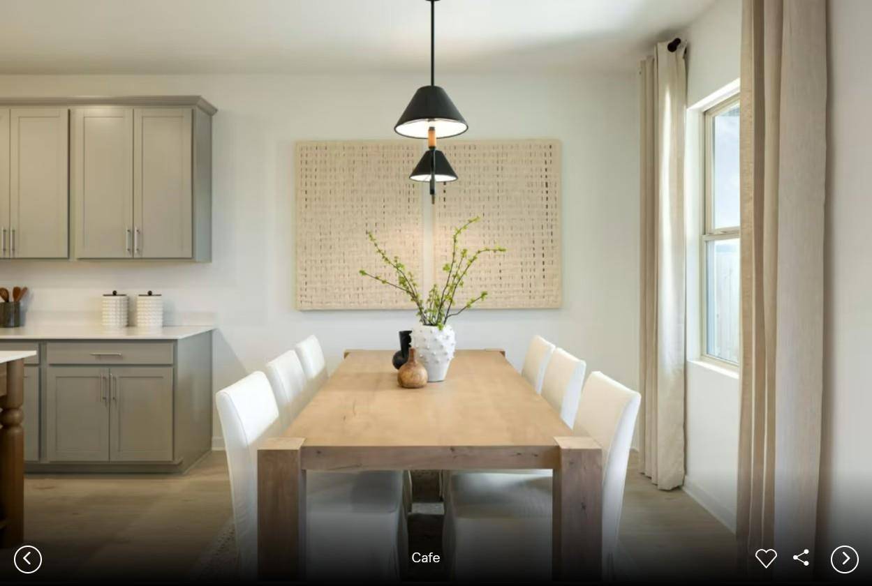 185 Mad Pupper DR, Buda, TX 78610