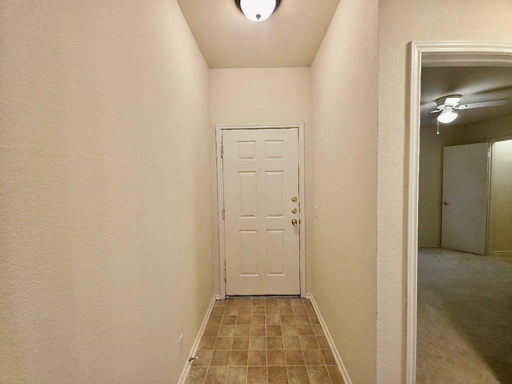 204 Delby ST, Hutto, TX 78634