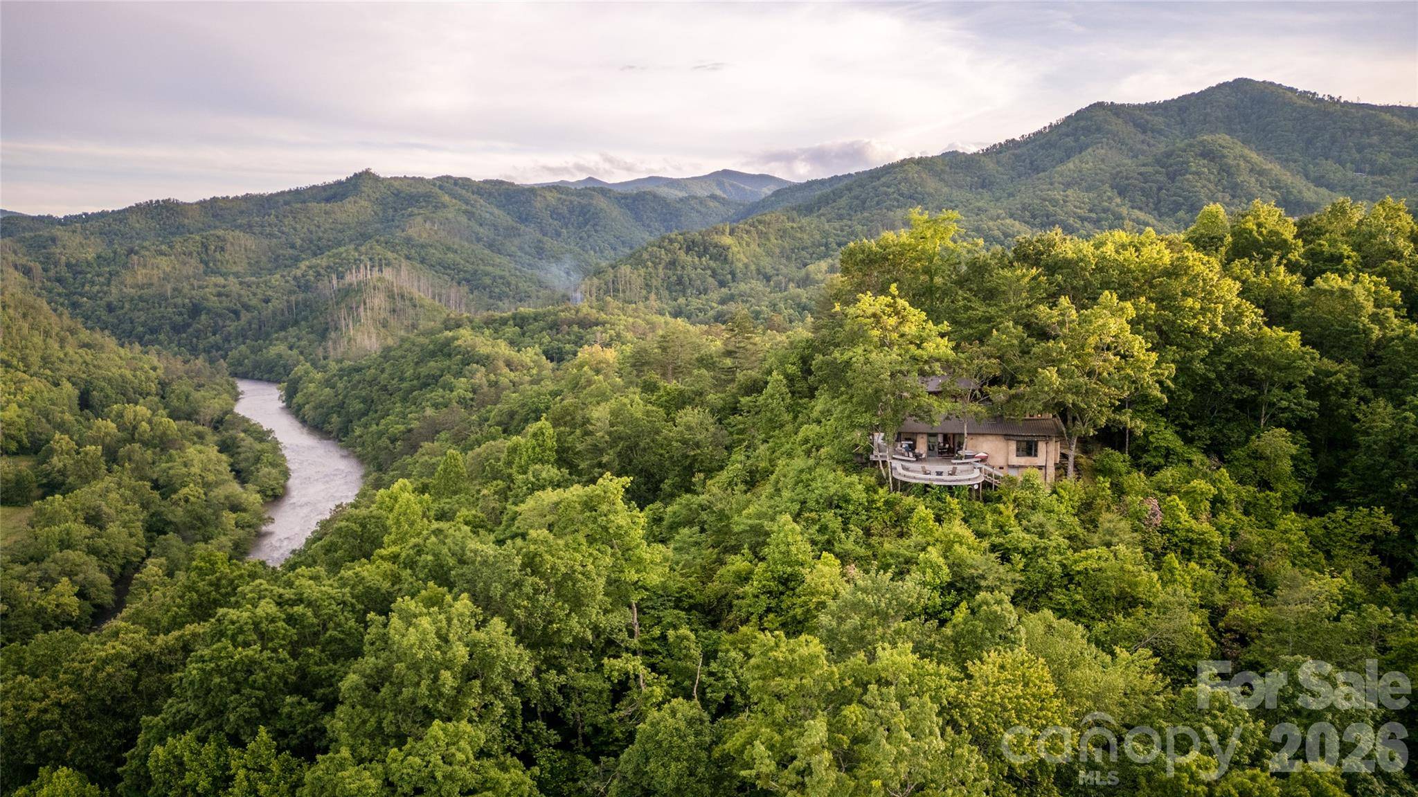 5013 Needmore RD, Bryson City, NC 28713