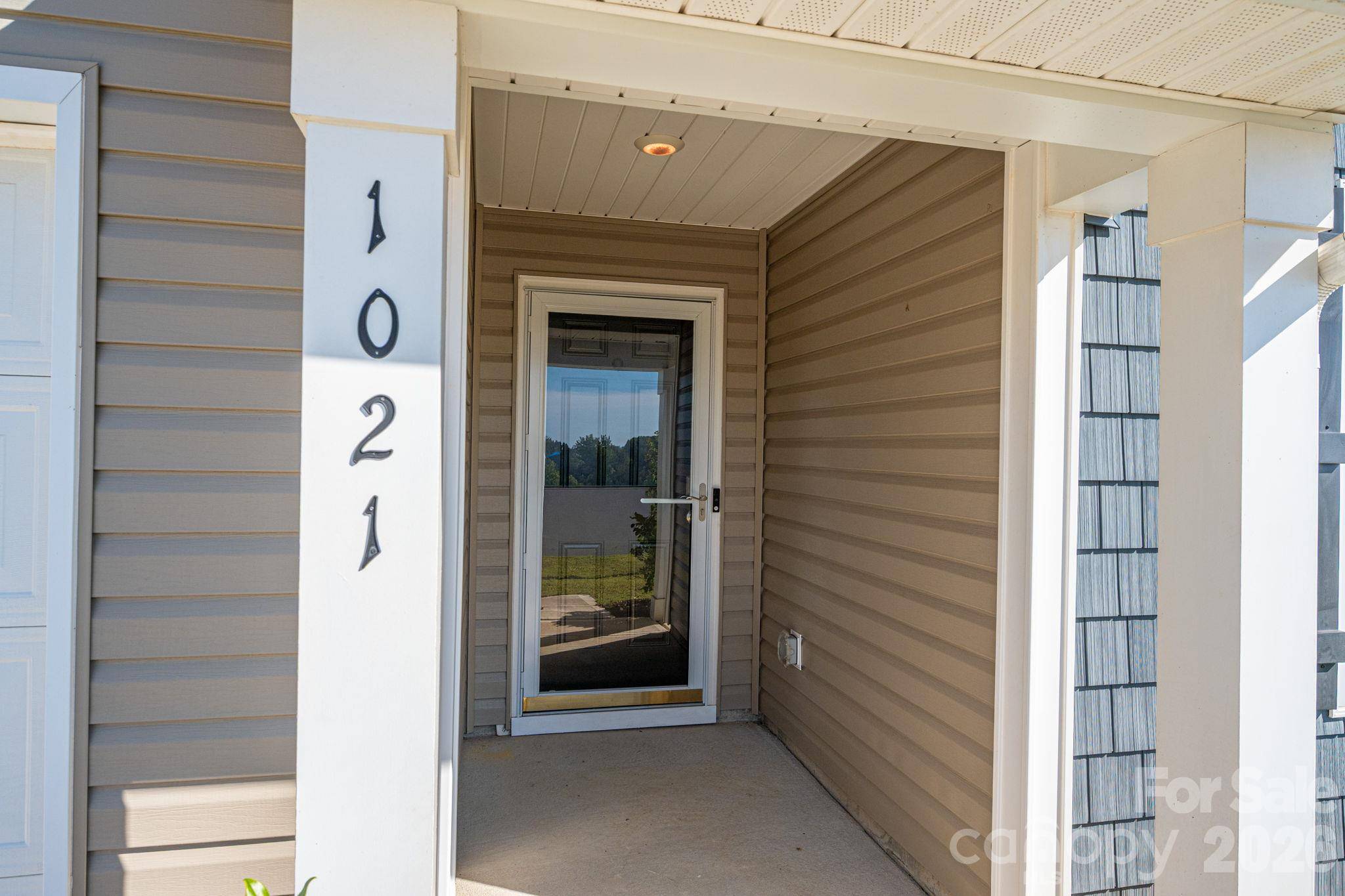 1021 Foxberry LN, Maiden, NC 28650