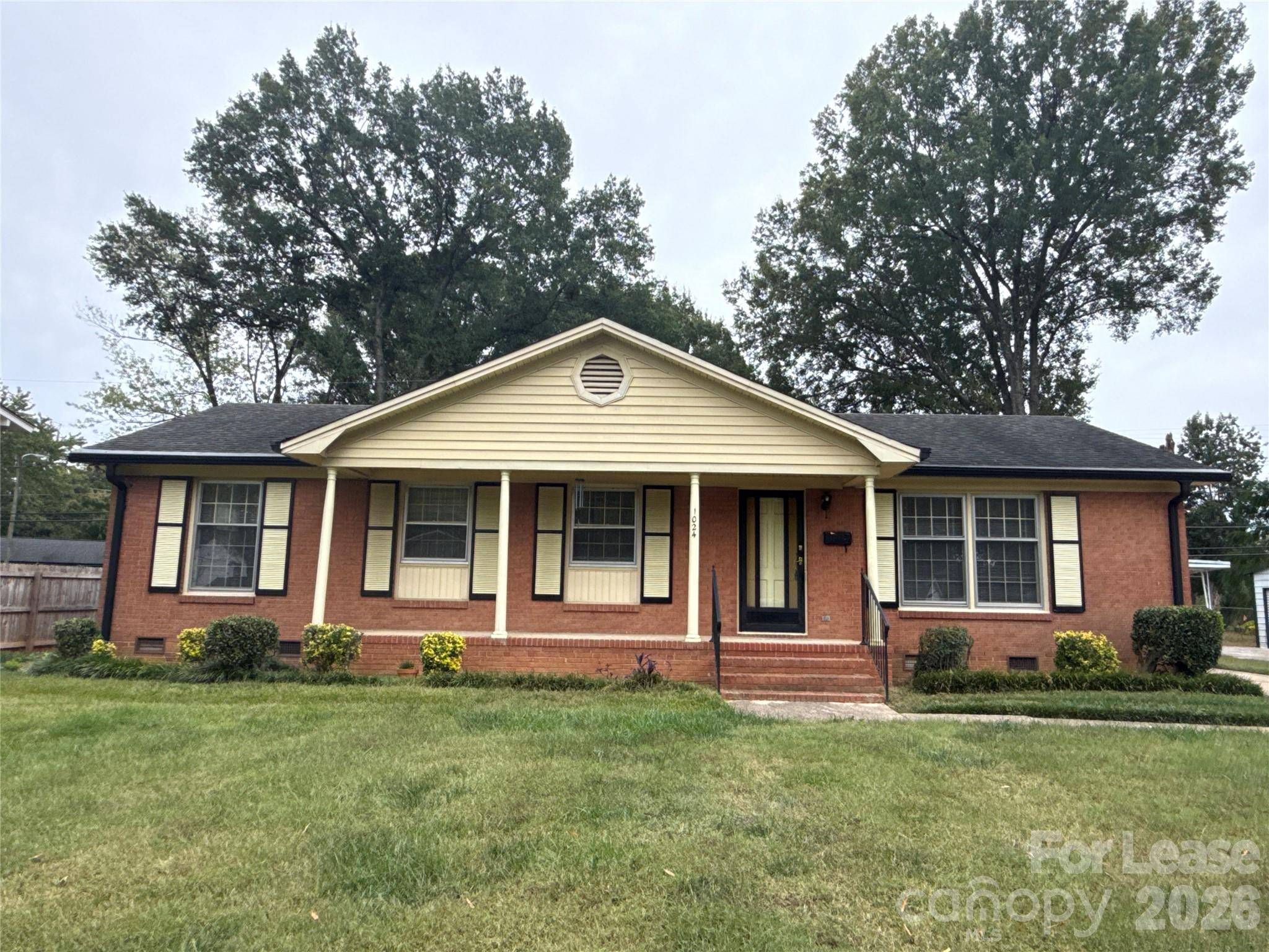 1024 Mt Kisco DR, Charlotte, NC 28213
