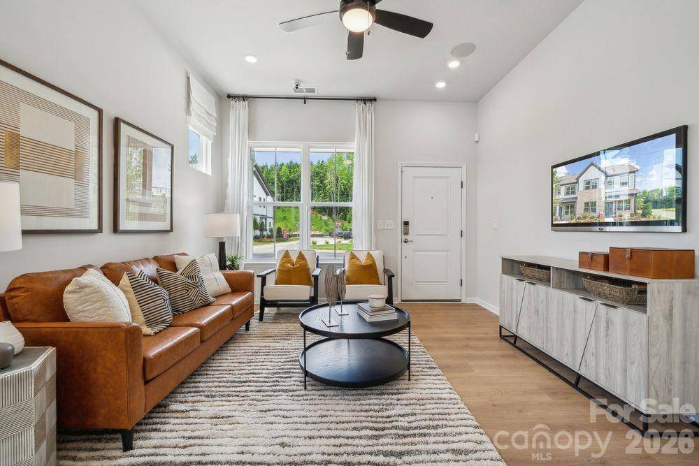 21238 Lake Run DR, Charlotte, NC 28278