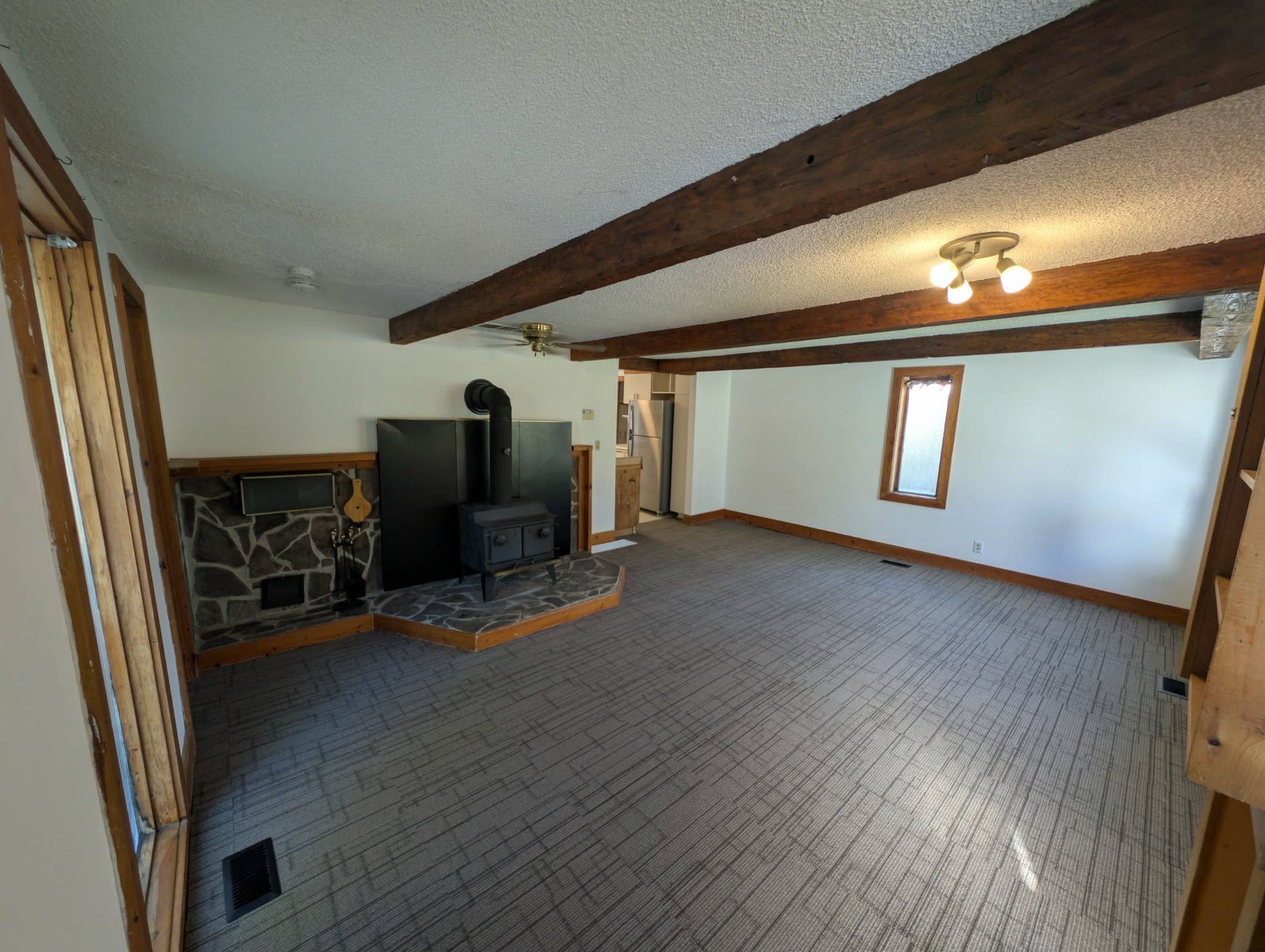 261 Lakeview BLVD, Georgina, ON L4P 2Y4