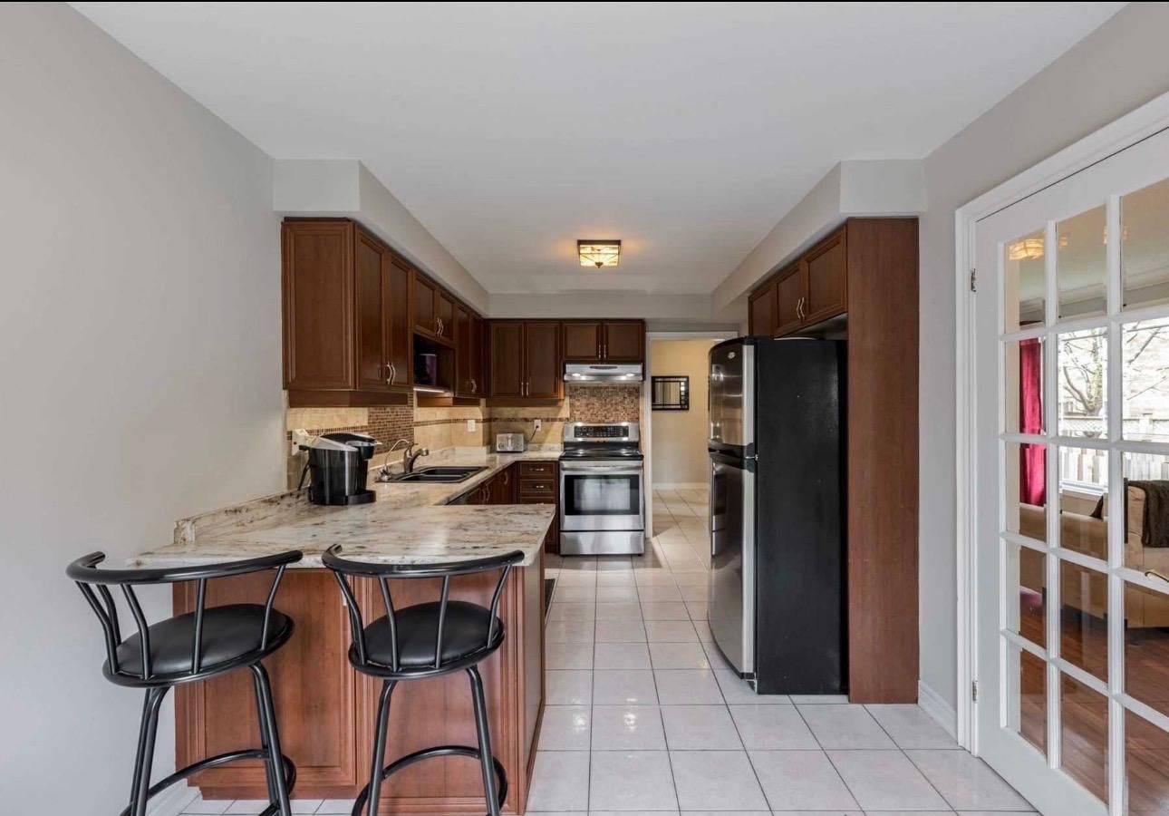 26 Ural CIR, Brampton, ON L6R 1H3