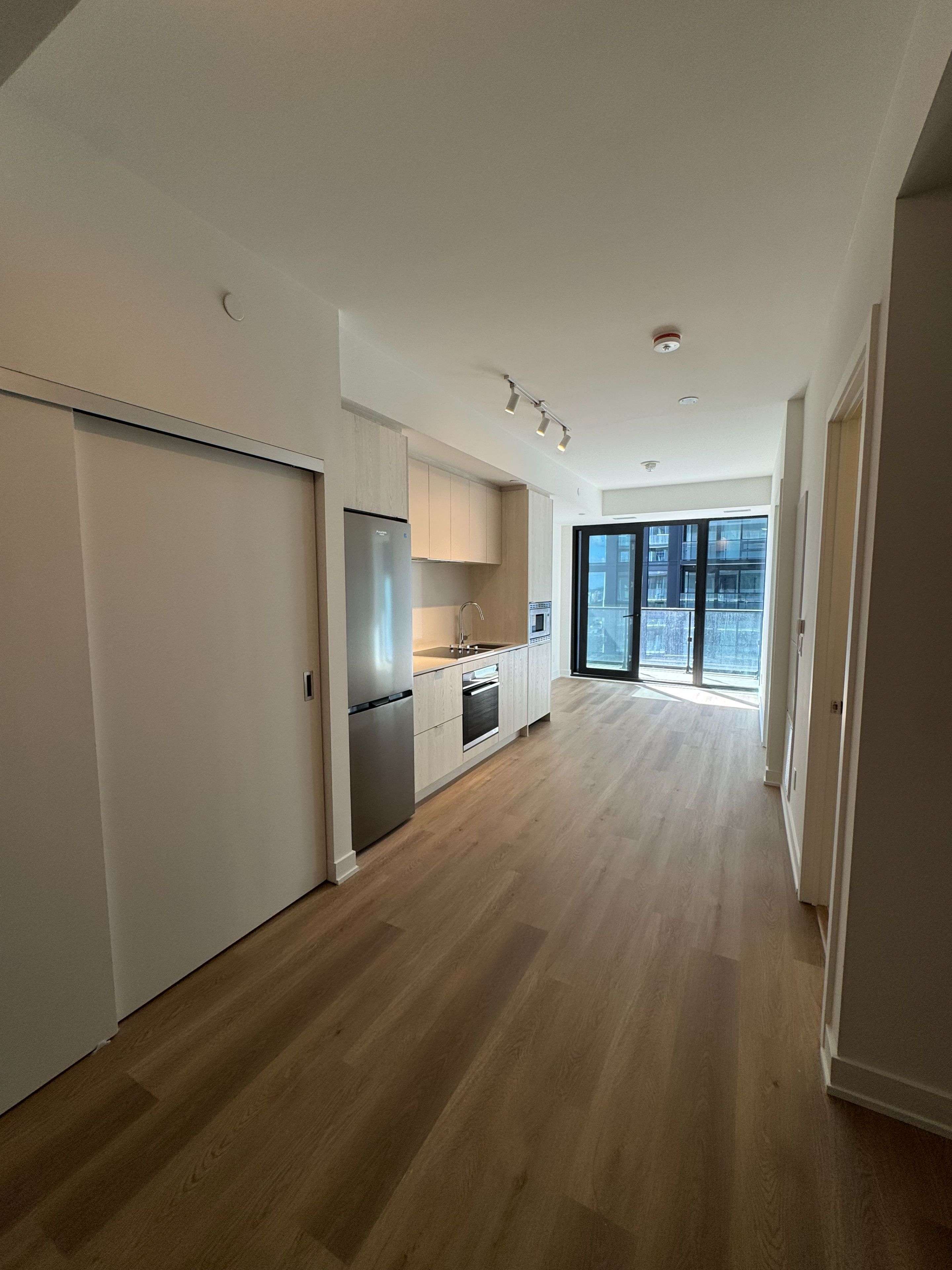 101 John ST #1615, Hamilton, ON L8R 1H7