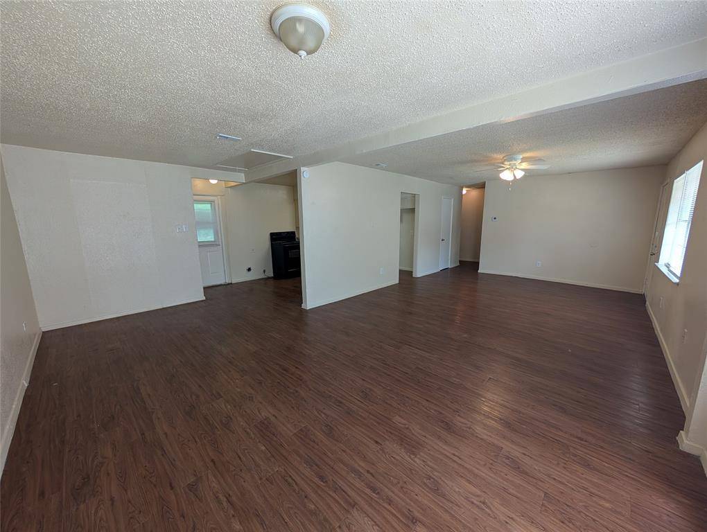 3827 Black Oak Drive, Dallas, TX 75241