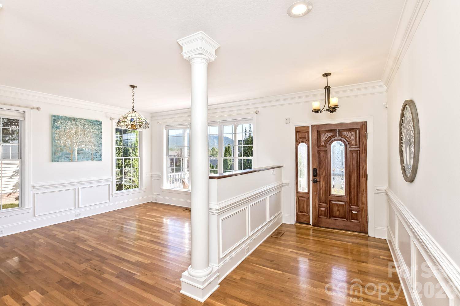 105 Willow Oak DR, Asheville, NC 28805