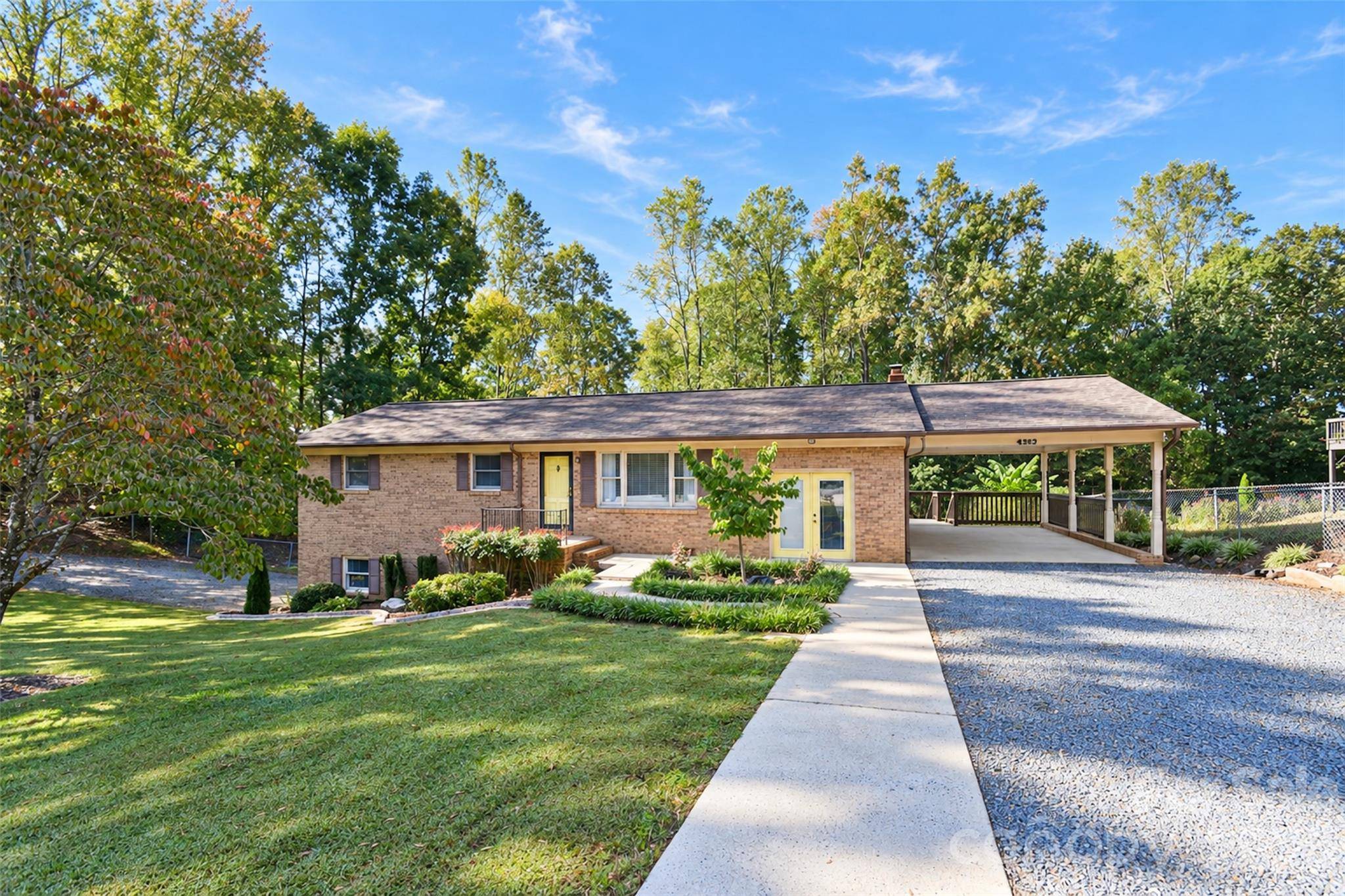4800 Club View DR, Concord, NC 28025