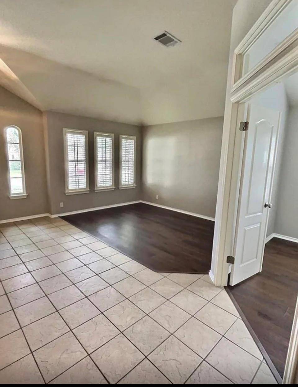 2107 Bent Tree CT, Round Rock, TX 78681