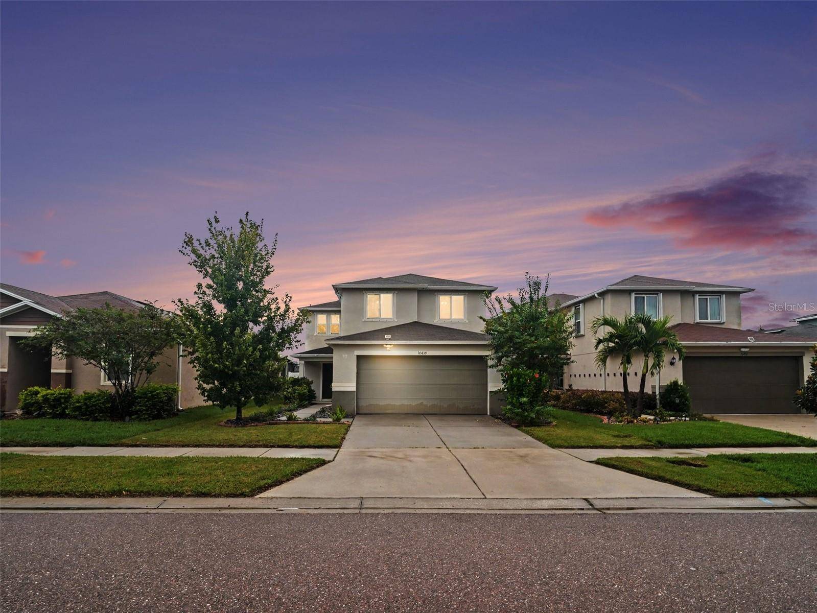 10439 LAGUNA PLAINS DR, Riverview, FL 33578