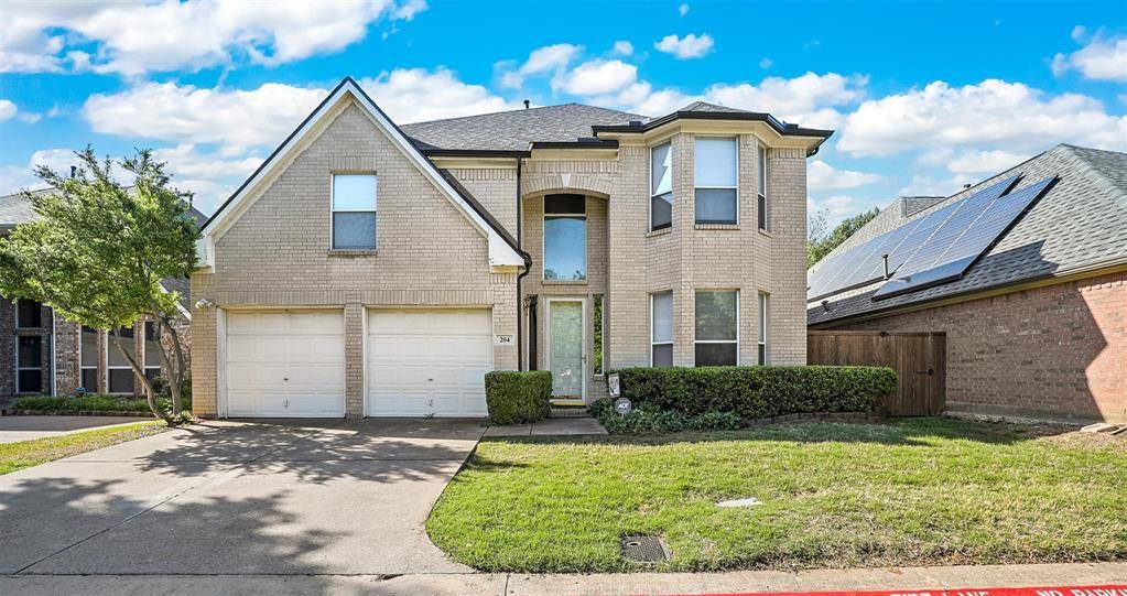 204 Arbor Creek Drive, Euless, TX 76039