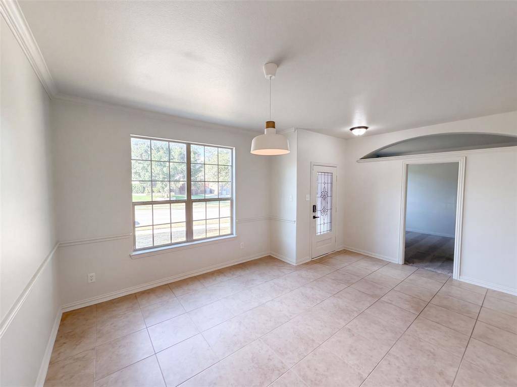 1617 Fallingwater Trail, Haslet, TX 76052