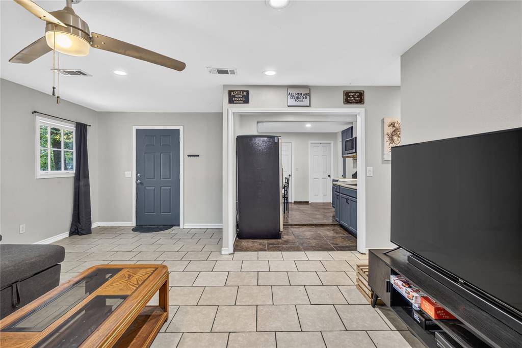 139 Wedgewood Loop, Mabank, TX 75156